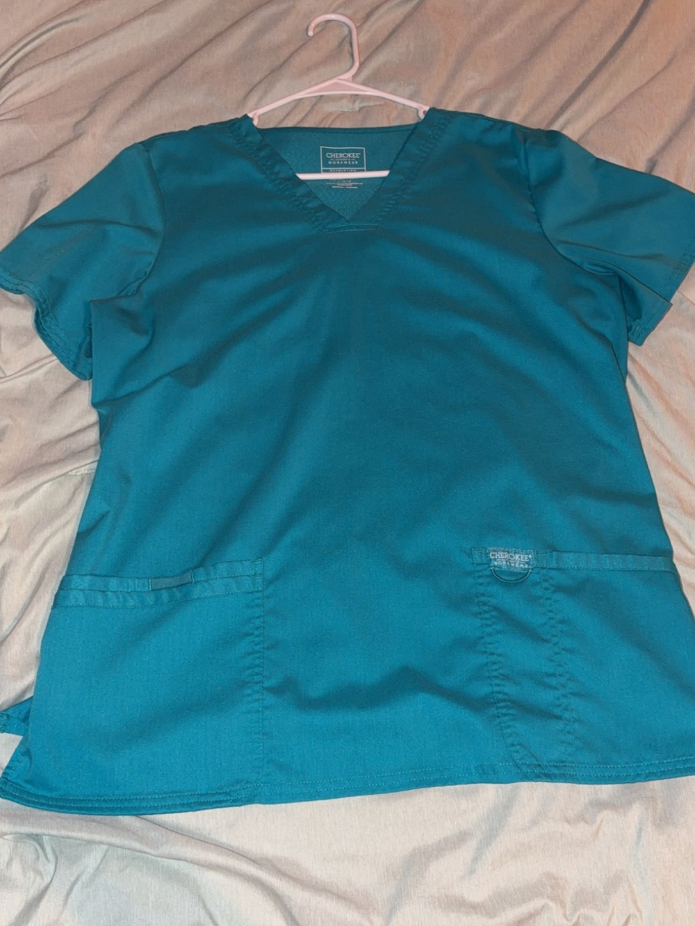 Cherokee Women's Teal V-Neck Scrub Top, size large!